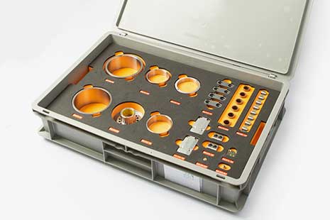 Präsentationskoffer mit Proben aus der Qualitätssicherung